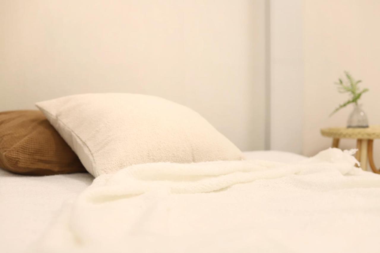 Apartment The Share Myeongdong Сеул Экстерьер фото