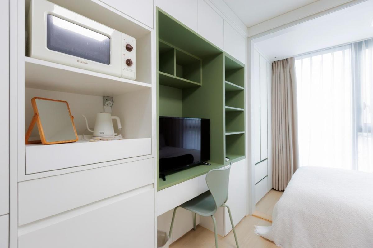 Apartment The Share Myeongdong Сеул Экстерьер фото