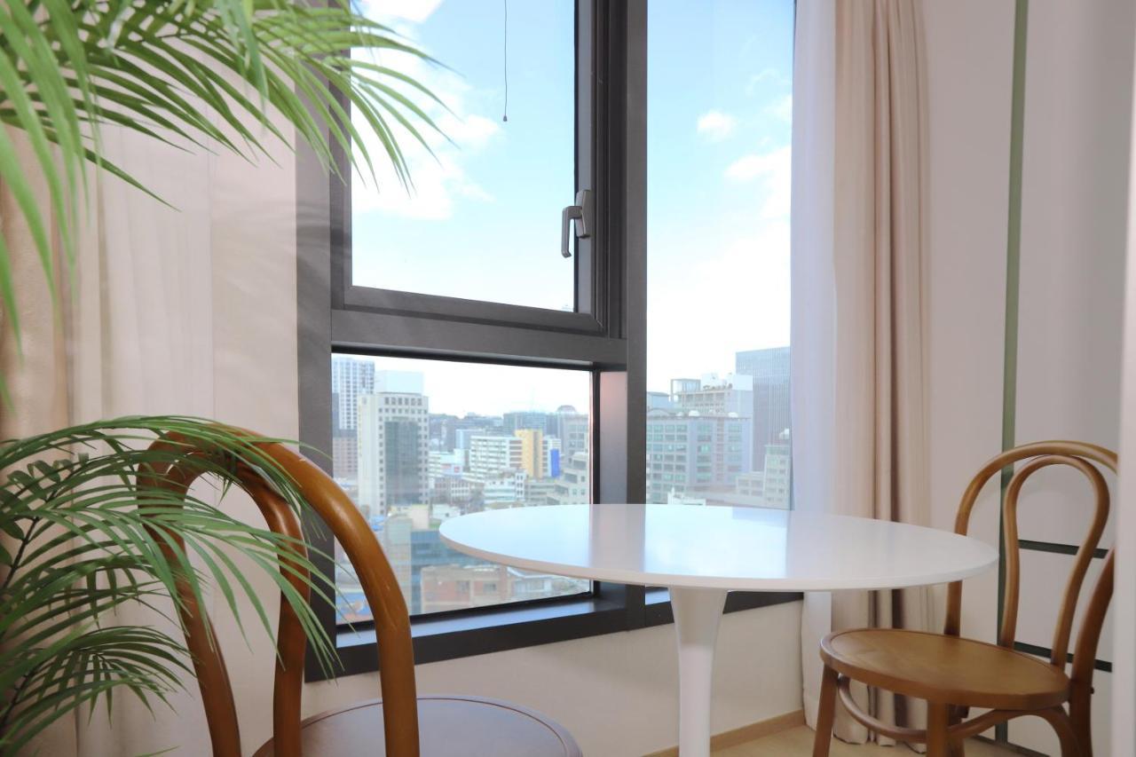 Apartment The Share Myeongdong Сеул Экстерьер фото